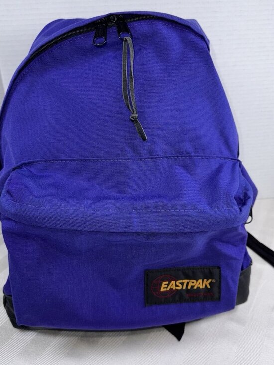 Vintage Eastpak 1990\'s USA Made Electric Purple 1990s Retro Rare Backpack main image 15